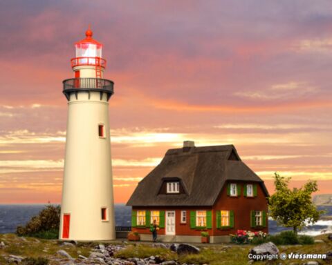 Far cu cladire anexa