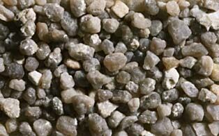 Bolovani, piatra de rau