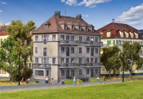 Cladire de apartamente