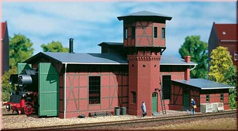 Depou cu turn de apa