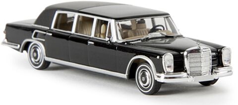 Mercedes Benz 600 limuzina