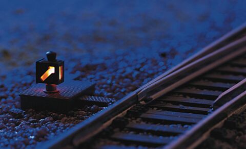 Semnal pozitie macaz, iluminat