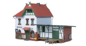 Clădiri și instalații